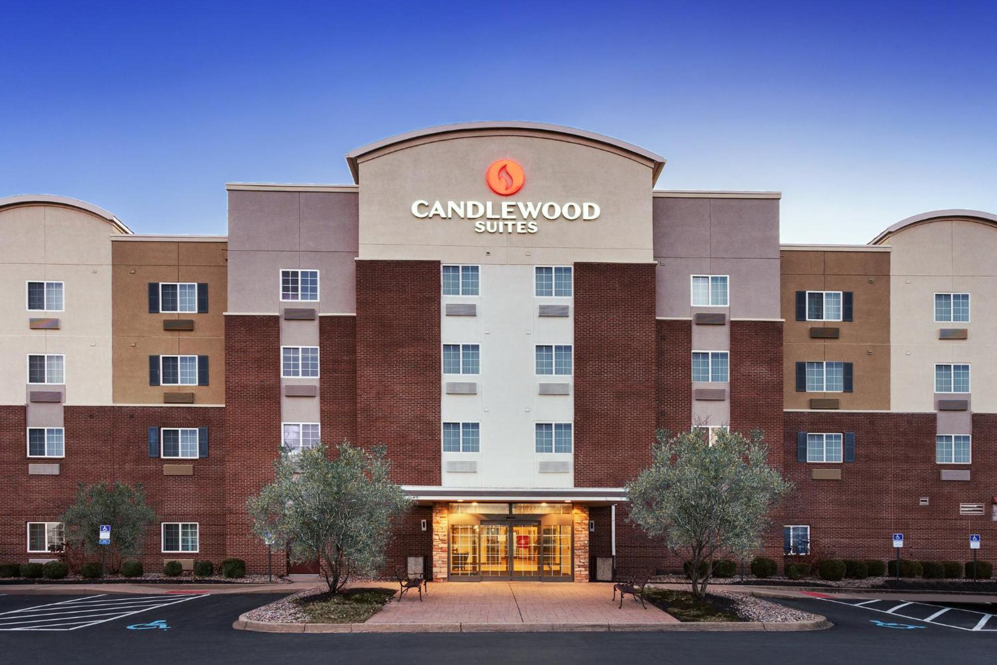 Candlewood Suites Louisville North By Ihg Clarksville  Buitenkant foto