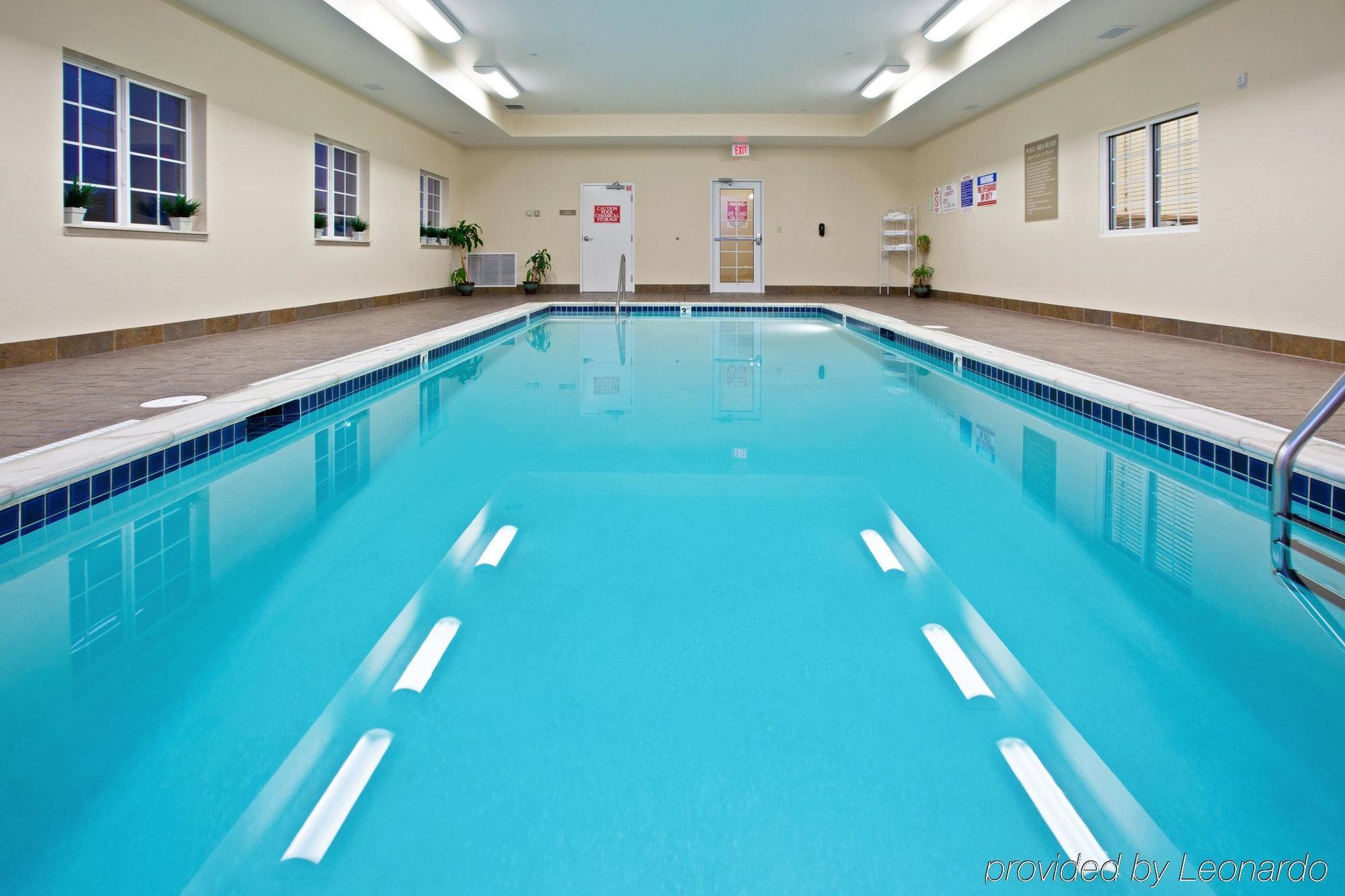 Candlewood Suites Louisville North By Ihg Clarksville  Faciliteiten foto